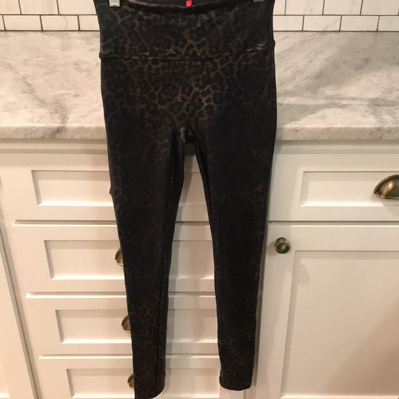 Spanx Leggings Womens Small Leopard Shine Faux Leather Animal Print 20270R Luxe - Picture 1 of 14